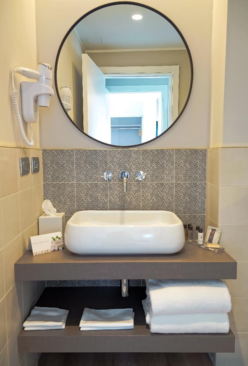 Sleep Tide Suites Milano Exteriör bild